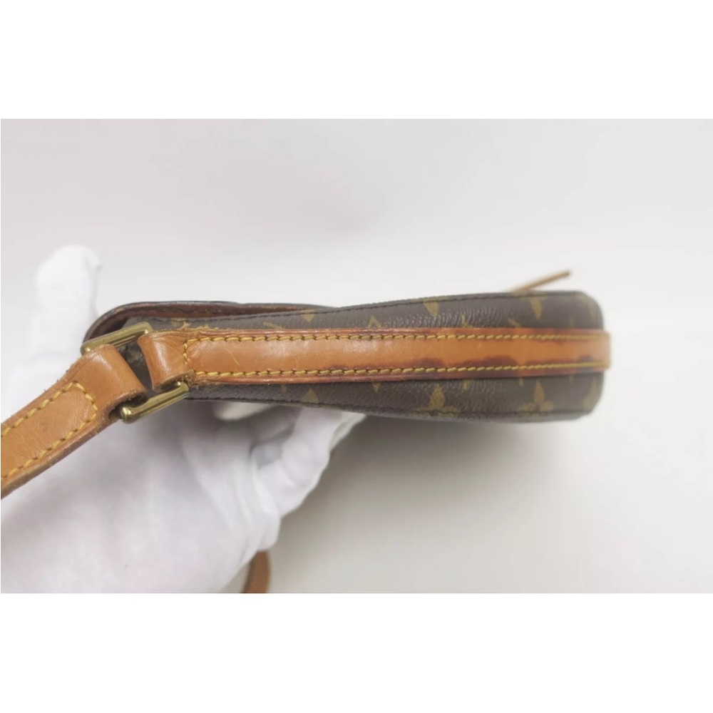 LOUIS VUITTON Chantilly MM Monogram Vintage Crossbody Shoulder Bag - Picture 6 of 15